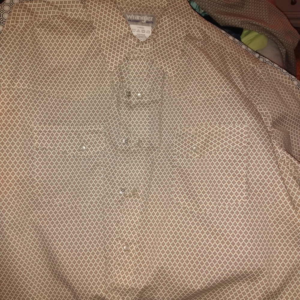 Short sleeve pearl button anap